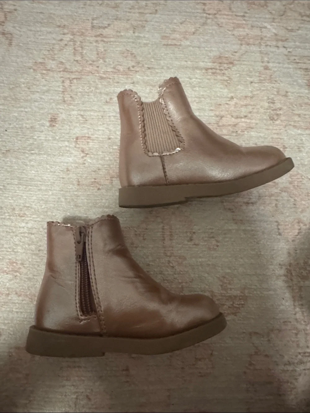 Old Navy Toddler Pink Shinmer Chelsea Boots